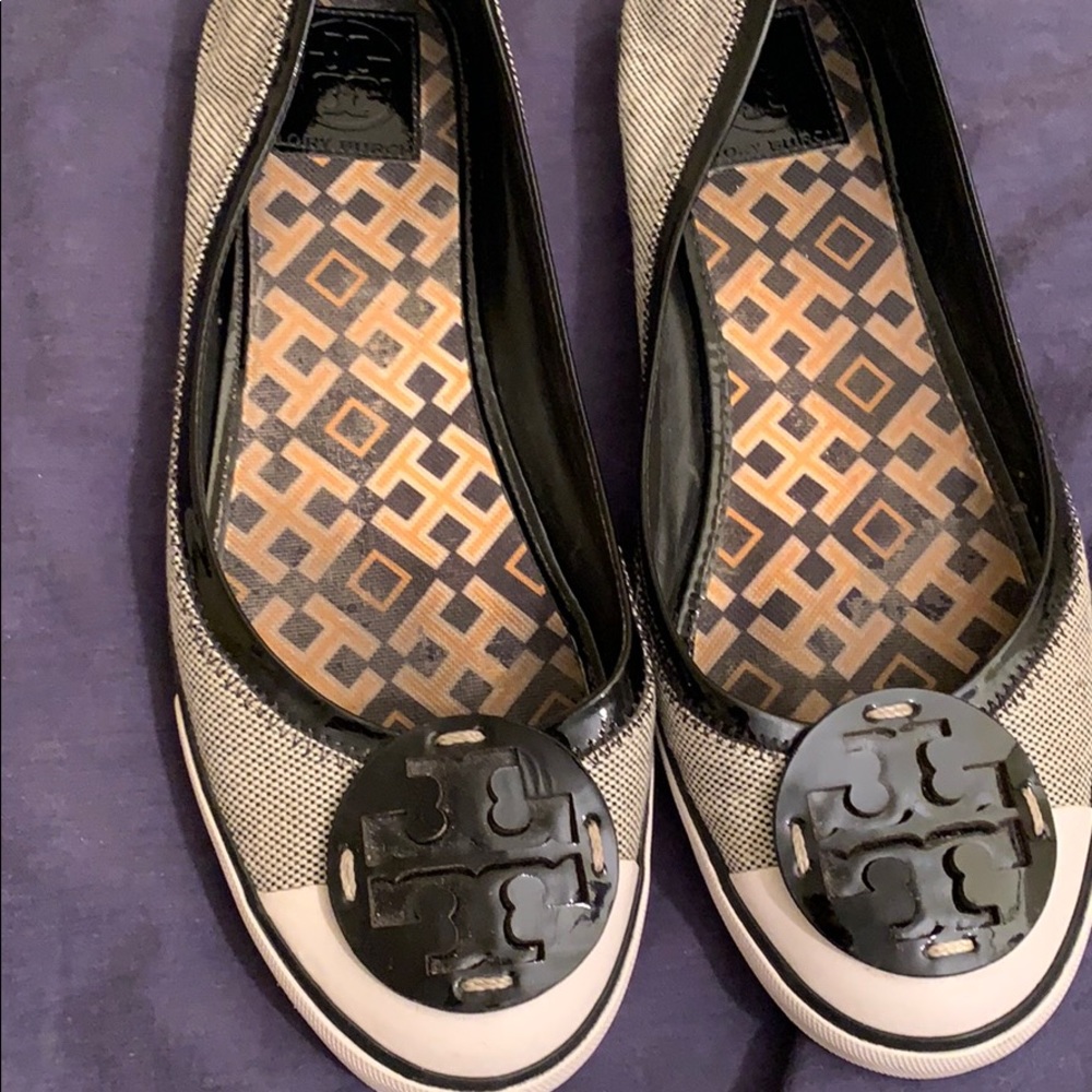 Tory Burch Black N White Sneakers